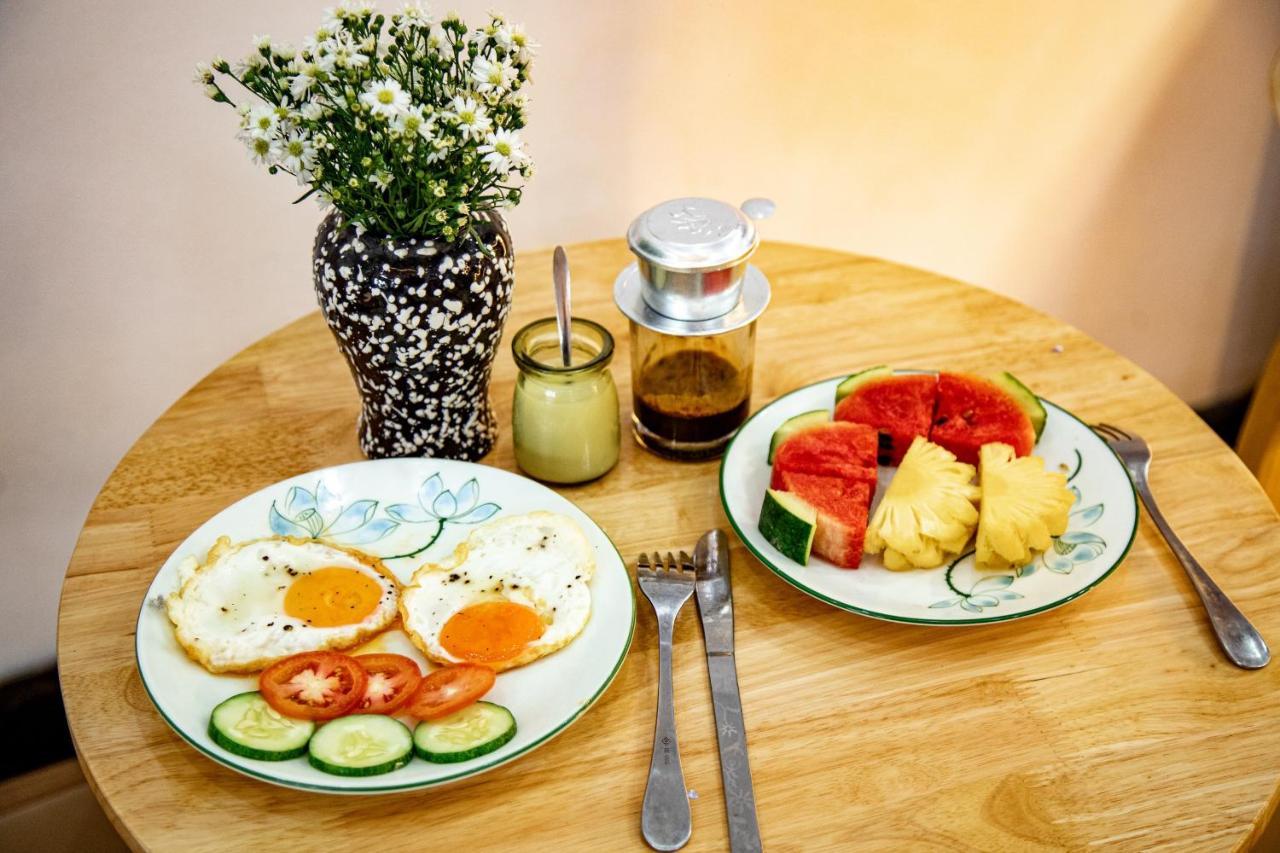 Nana 2 Homestay 후에 외부 사진